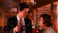 A still from Twin Peaks (Image via Amazon Prime Video)